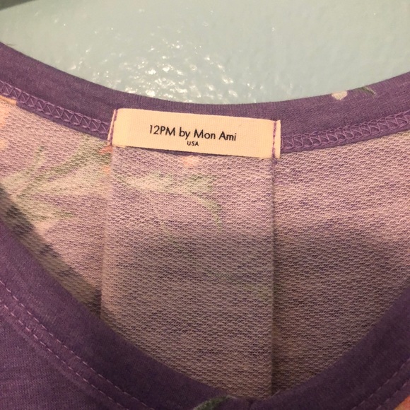 Purple floral tee - Picture 3 of 3